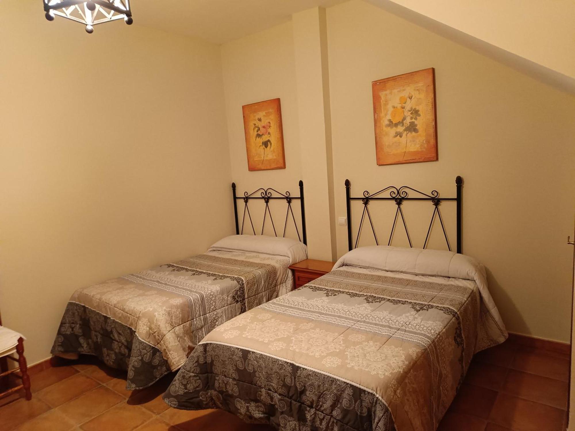 Casa Rural El Botanico Casatejada Ngoại thất bức ảnh
